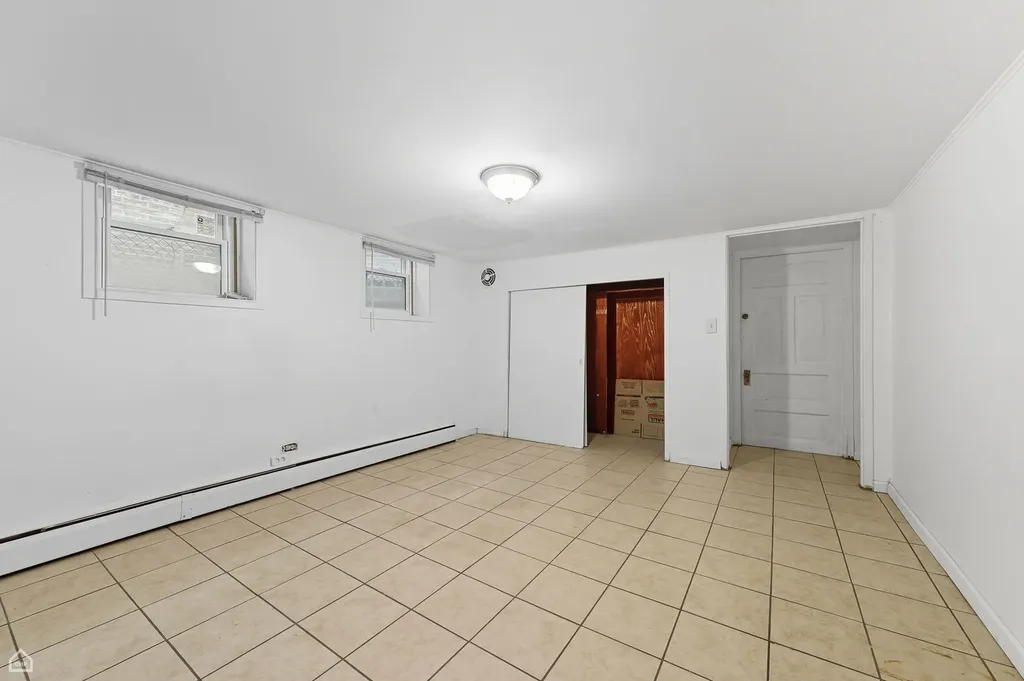 2337 North Sawyer Avenue Chicago IL 60647