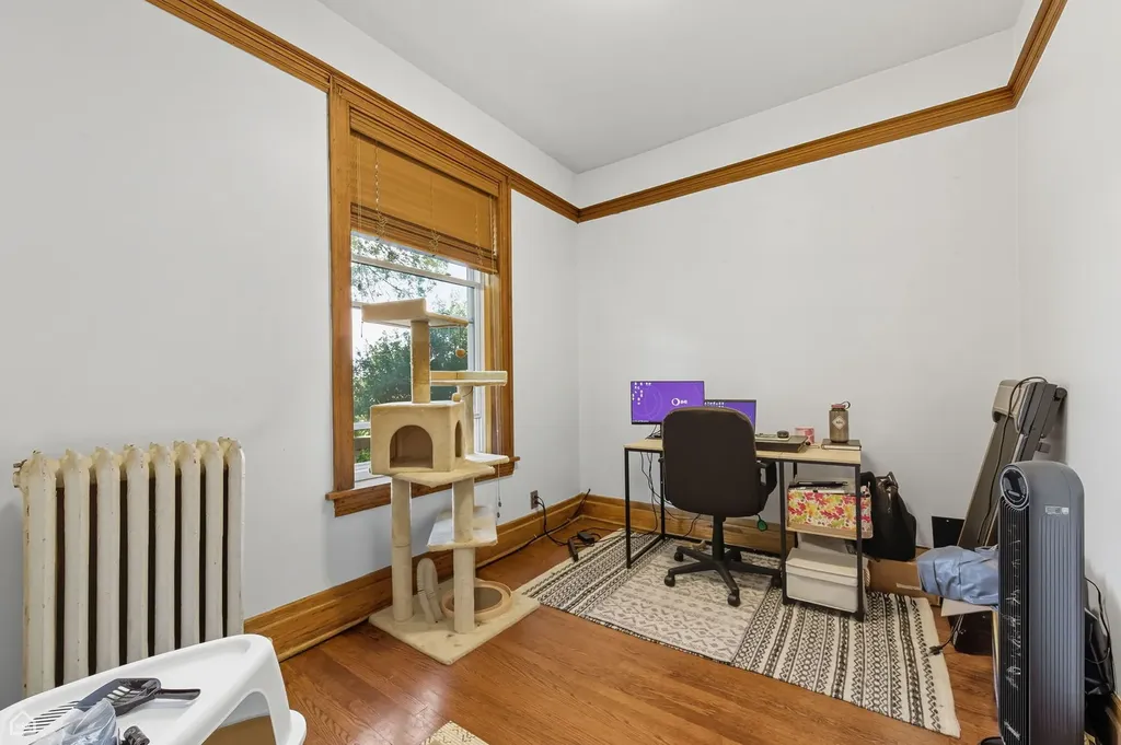 2337 North Sawyer Avenue Chicago IL 60647