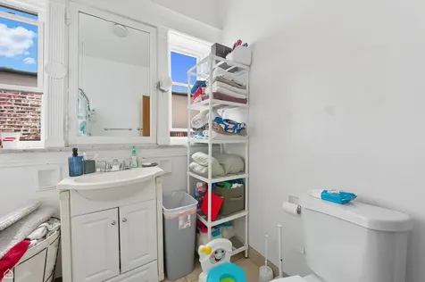 2337 North Sawyer Avenue Chicago IL 60647