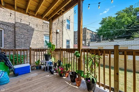 2337 North Sawyer Avenue Chicago IL 60647