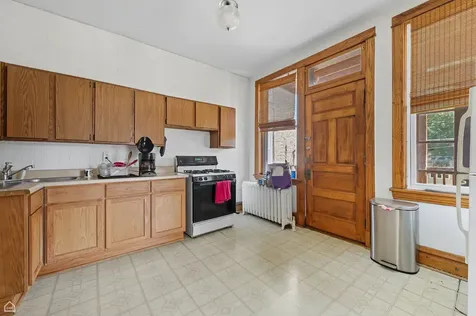 2337 North Sawyer Avenue Chicago IL 60647