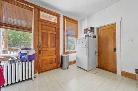 2337 North Sawyer Avenue Chicago IL 60647