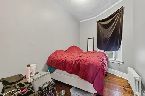 2337 North Sawyer Avenue Chicago IL 60647