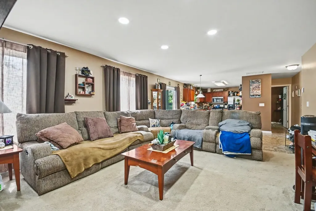 14515 Independence Drive Plainfield IL 60544
