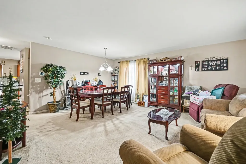 14515 Independence Drive Plainfield IL 60544
