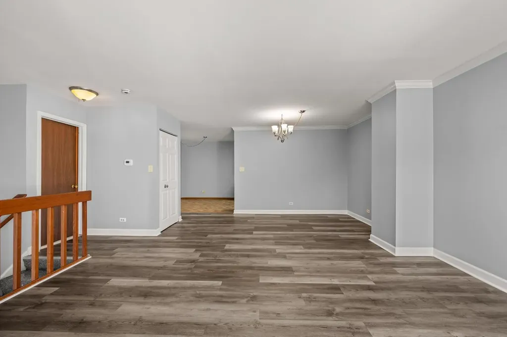 272 Park Ridge Lane Aurora IL 60504