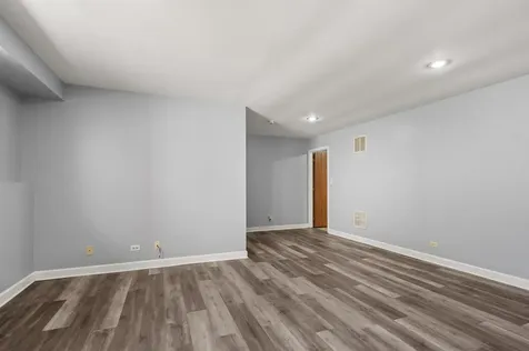 272 Park Ridge Lane Aurora IL 60504