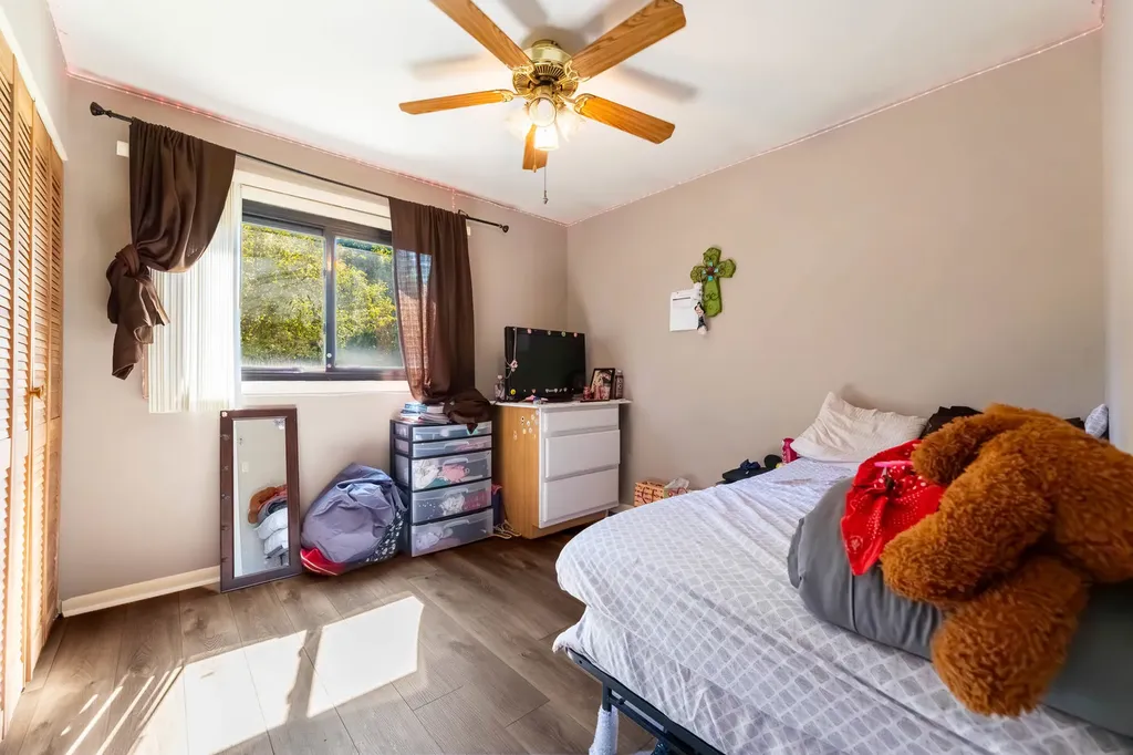 361 Lyons Drive Bolingbrook IL 60440