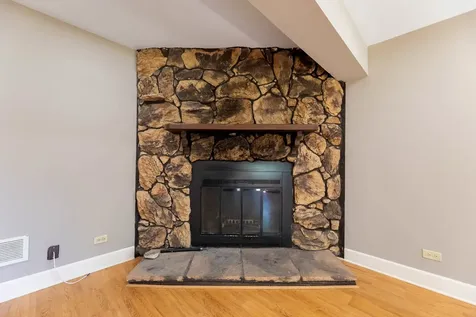 361 Lyons Drive Bolingbrook IL 60440