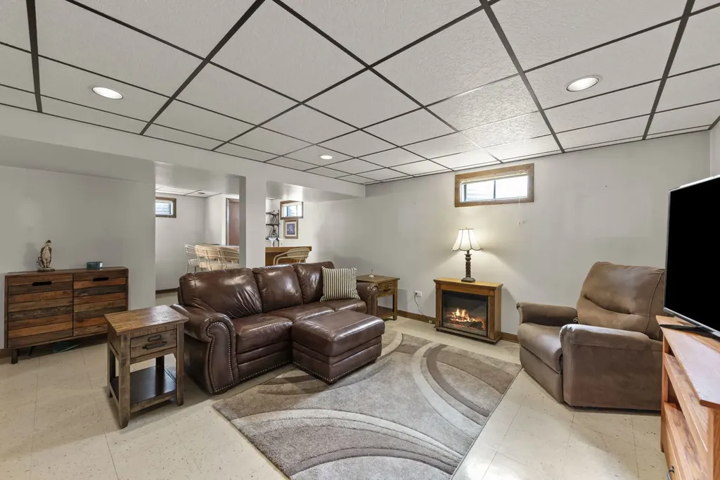 760 Bon Terre Road New Lenox IL 60451