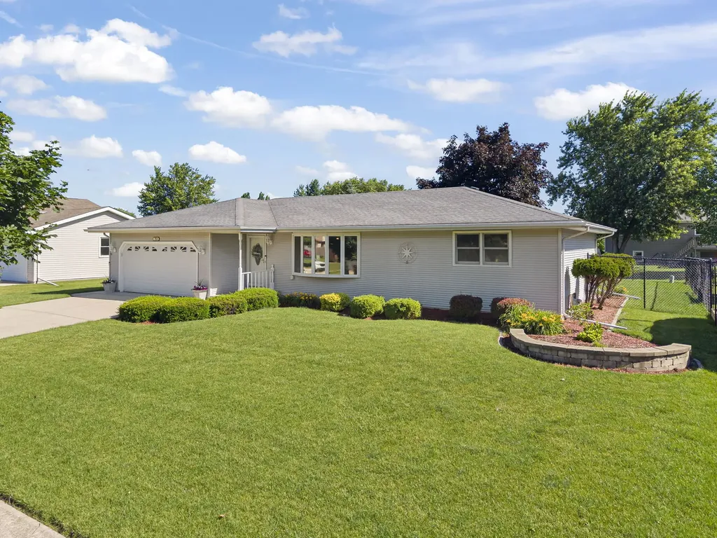 760 Bon Terre Road New Lenox IL 60451