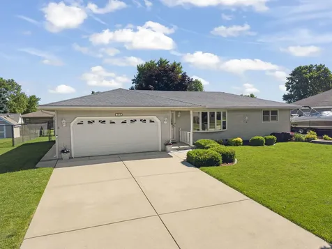 760 Bon Terre Road New Lenox IL 60451