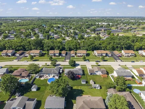 760 Bon Terre Road New Lenox IL 60451