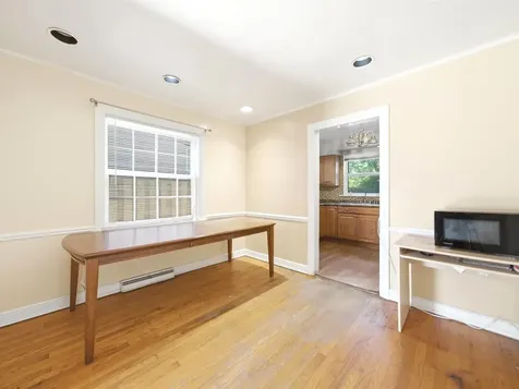 6434 North Kimball Avenue Lincolnwood IL 60712