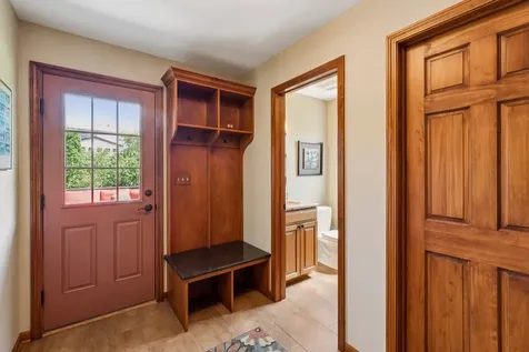 738 West Evergreen Court Palatine IL 60067