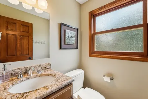 738 West Evergreen Court Palatine IL 60067