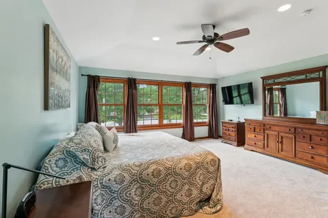 738 West Evergreen Court Palatine IL 60067