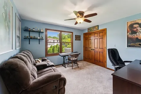 738 West Evergreen Court Palatine IL 60067