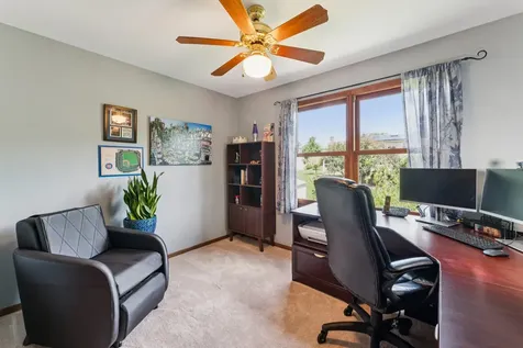 738 West Evergreen Court Palatine IL 60067