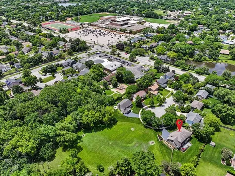 738 West Evergreen Court Palatine IL 60067