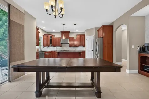 2713 Piney Run Bloomington IL 61705