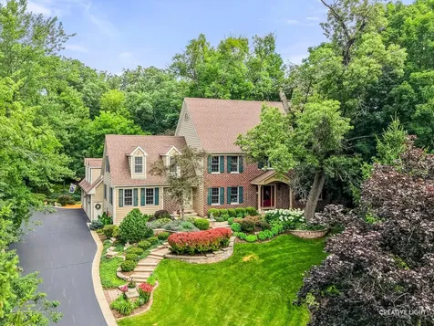 42W264 Hidden Springs Drive St. Charles IL 60175
