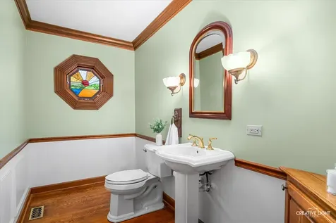 42W264 Hidden Springs Drive St. Charles IL 60175