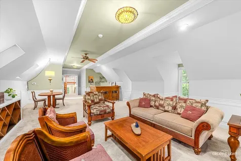 42W264 Hidden Springs Drive St. Charles IL 60175