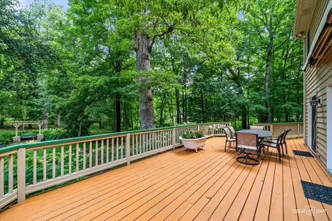 42W264 Hidden Springs Drive St. Charles IL 60175