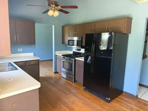 983 Valleyview Drive Bartlett IL 60103
