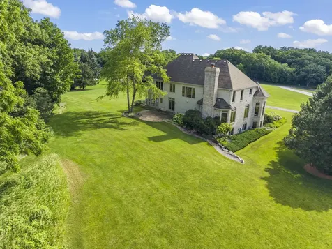 41W102 Oak Hills Court Elburn IL 60119