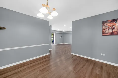 1575 Sandpebble Drive Wheeling IL 60090