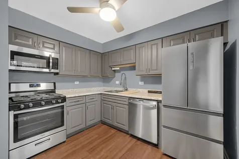1575 Sandpebble Drive Wheeling IL 60090