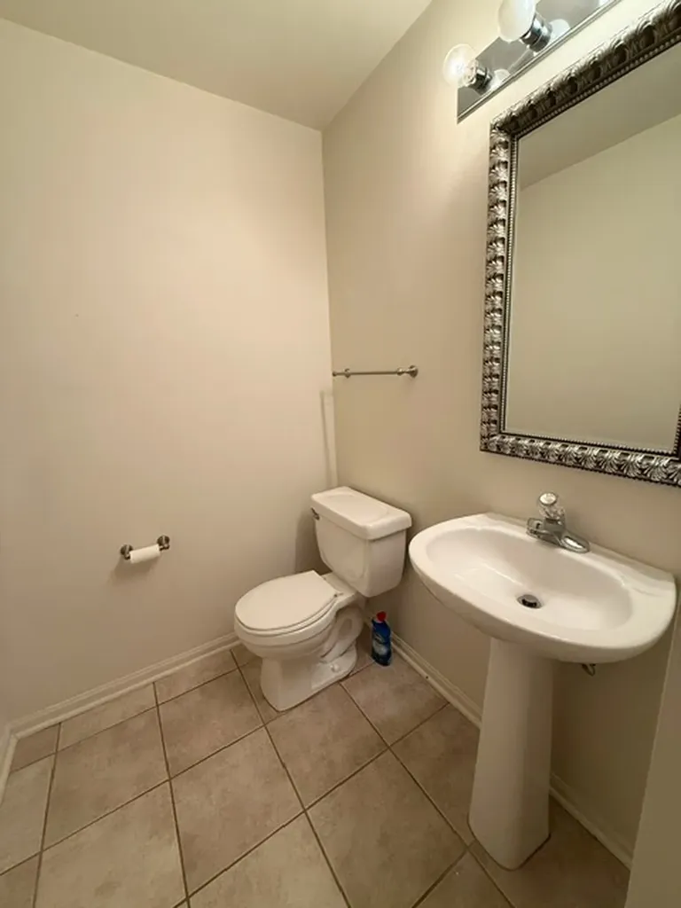 5 Dewalt Court Elmhurst IL 60126