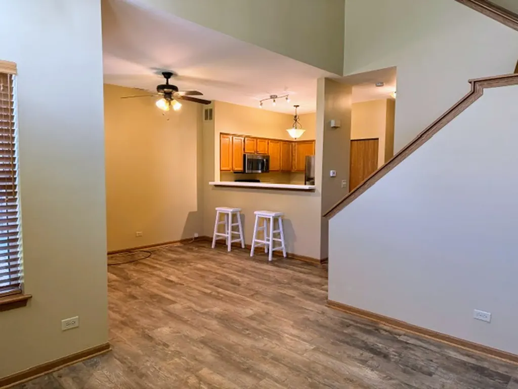 5 Dewalt Court Elmhurst IL 60126