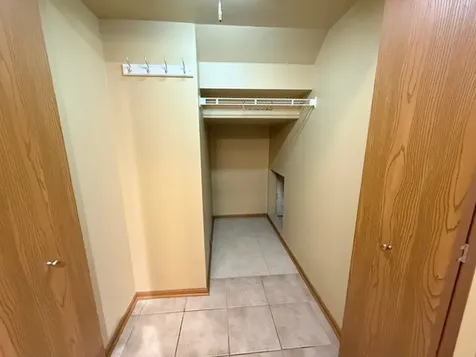 5 Dewalt Court Elmhurst IL 60126