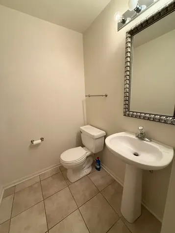 5 Dewalt Court Elmhurst IL 60126