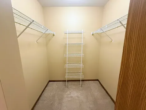 5 Dewalt Court Elmhurst IL 60126