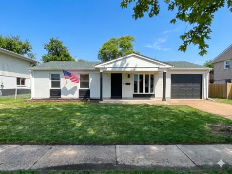 338 Hickory Avenue Romeoville IL 60446