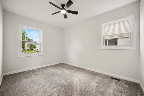 338 Hickory Avenue Romeoville IL 60446
