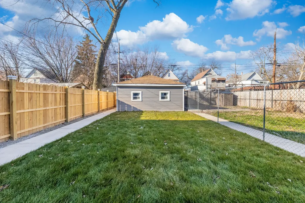 5746 South Paulina Street Chicago IL 60636