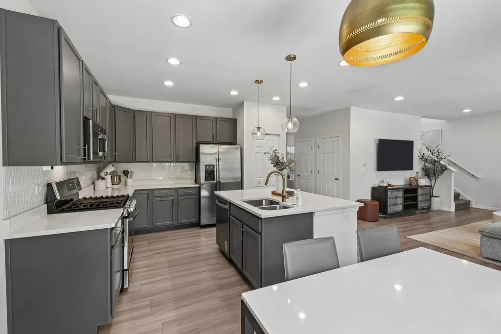 16256 West Wirestem Drive Lockport IL 60441