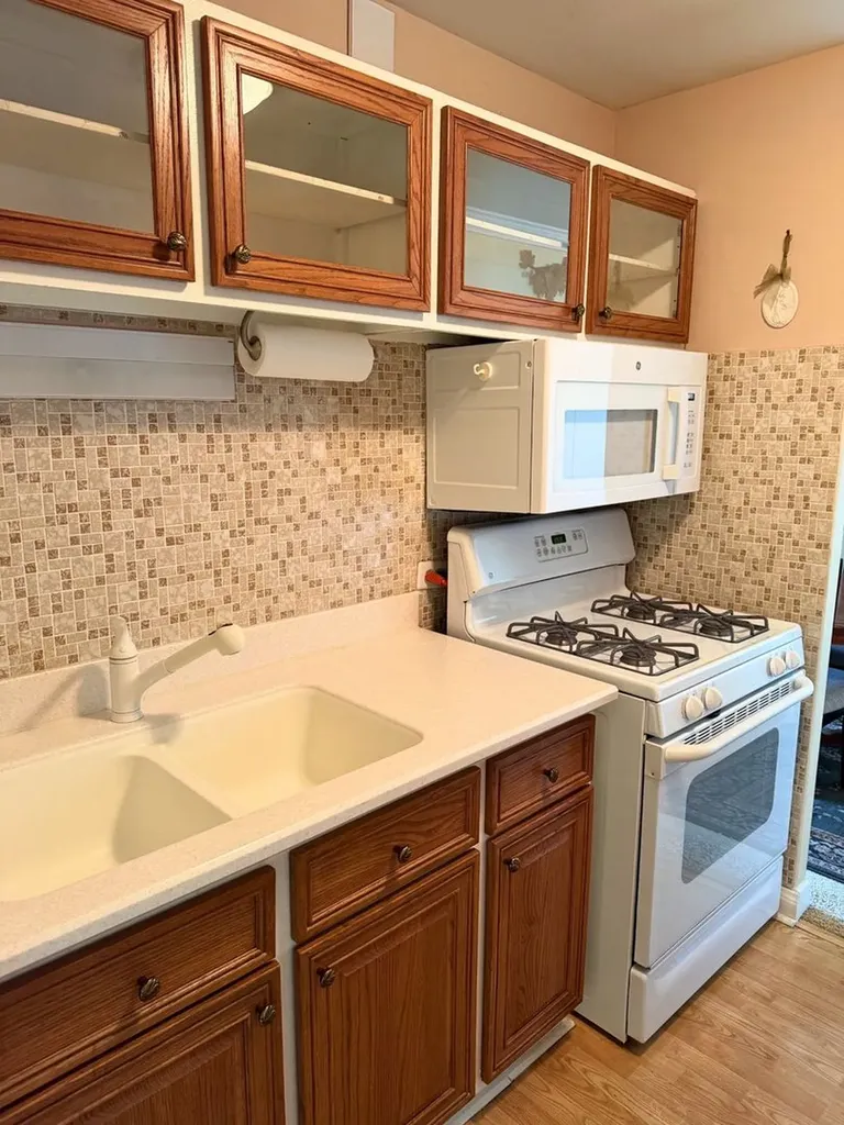 33 North Main Street Lombard IL 60148