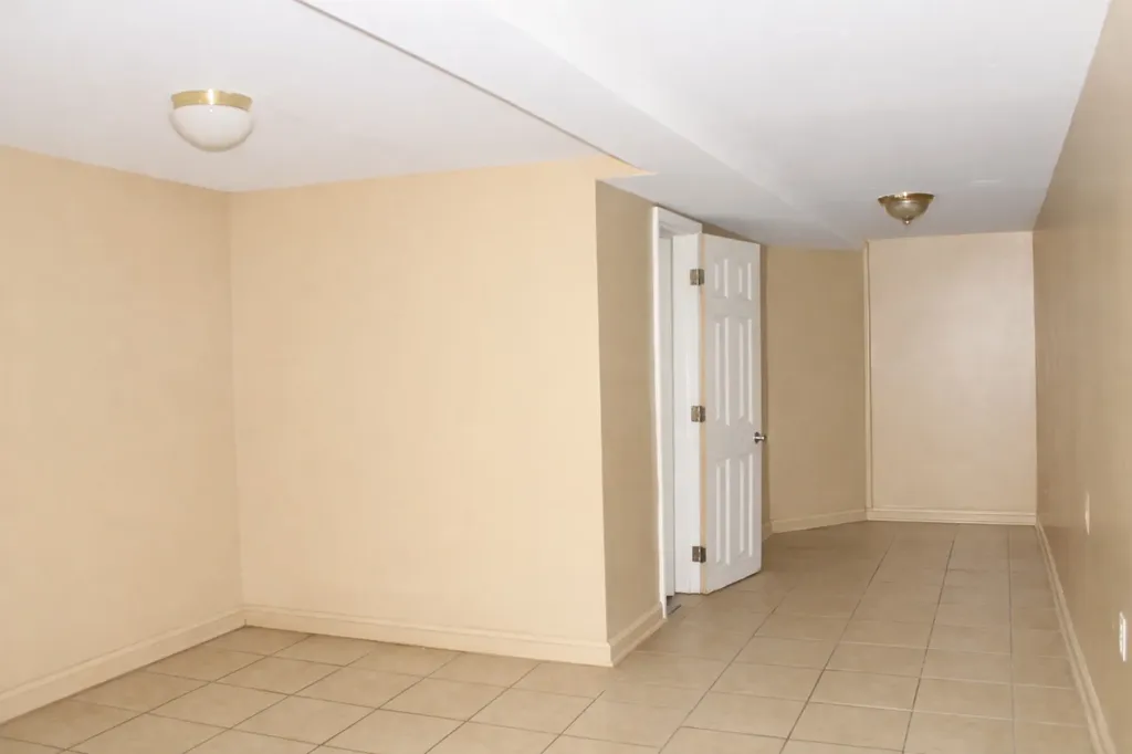 7529 South Emerald Avenue Chicago IL 60620