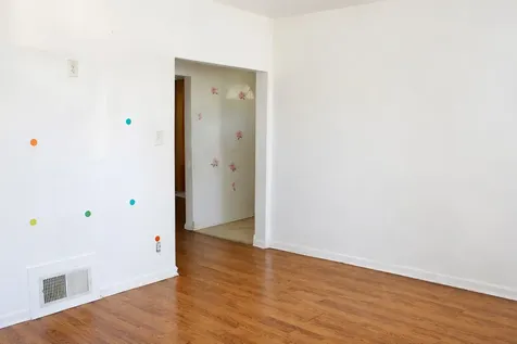 7529 South Emerald Avenue Chicago IL 60620