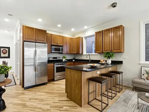 2629 West Haddon Avenue Chicago IL 60622