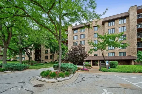 1771 Mission Hills Road Northbrook IL 60062