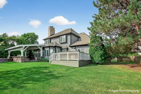 701 Caitlin Court Grayslake IL 60030