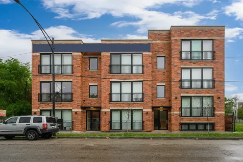 2824 West Van Buren Street Chicago IL 60612