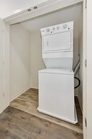 2824 West Van Buren Street Chicago IL 60612